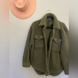 Love Tree Womens Teddy button up shaket